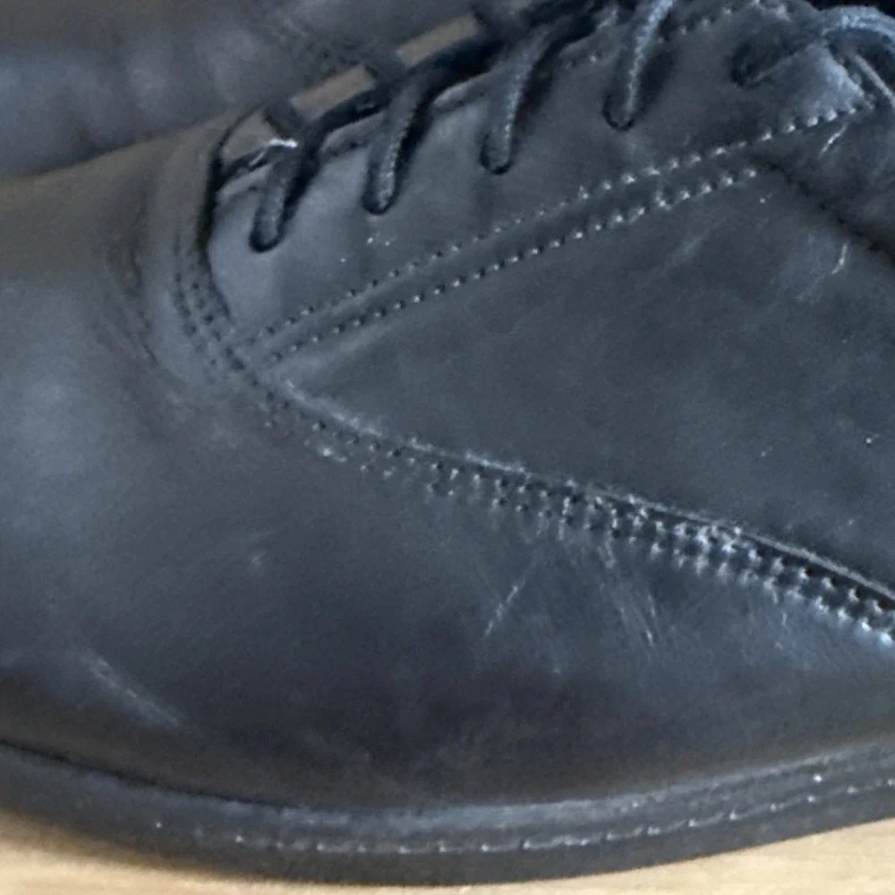 SAS Whisper Lace Ups Womens Size 11 N Black Leather Tripad Comfort Walking Shoes